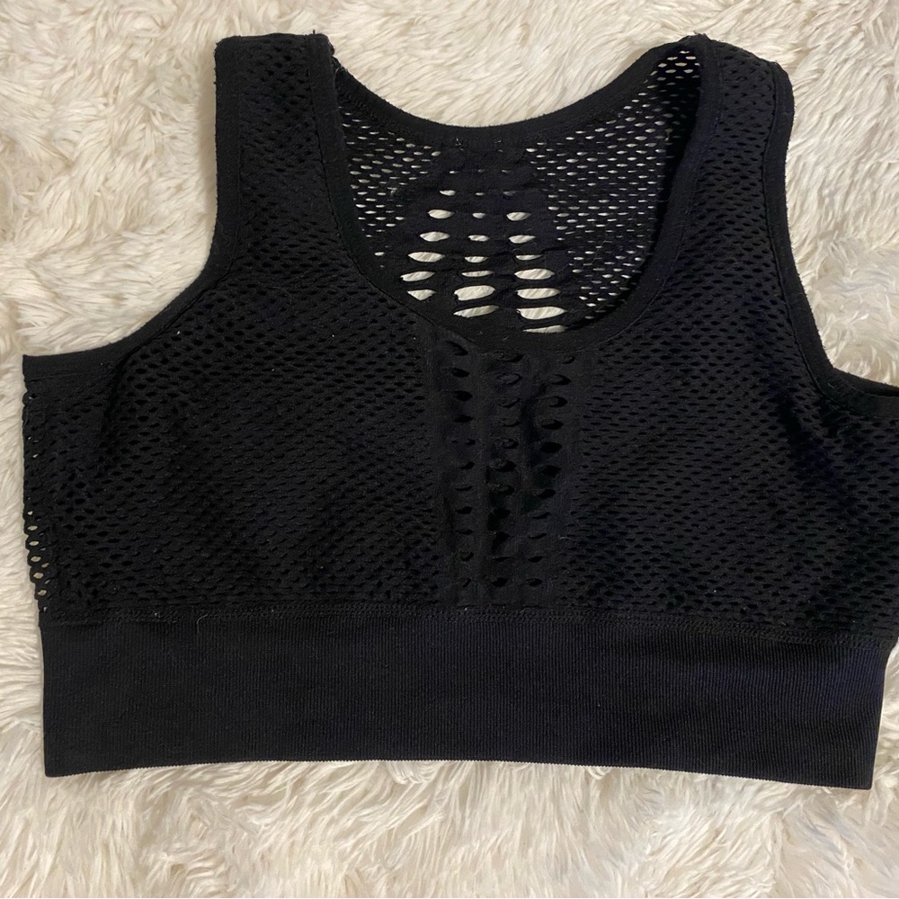 Black, racer back sports bra. Xl